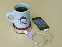 Кружка с кофе заменит традиционное телефонное зарядное устройство